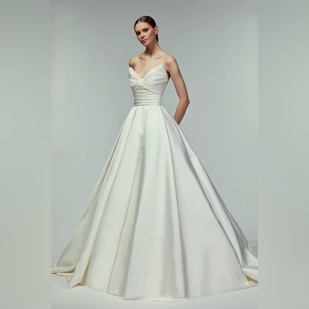 Elie Saab Wedding Dress